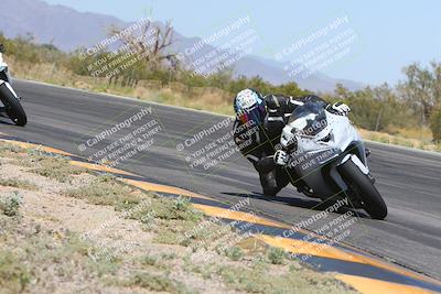 media/Apr-13-2024-SoCal Trackdays (Sat) [[f1617382bd]]/8-Turn 3 Inside (1145am)/